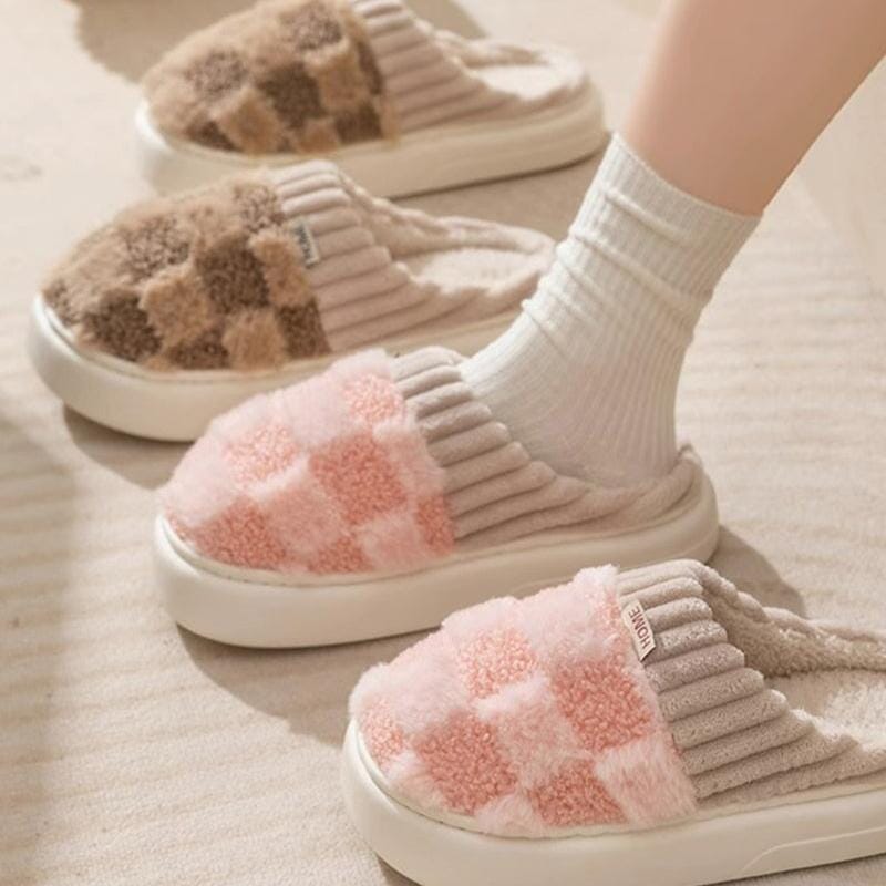 Cozy Cashmere Slippers with Slip-Resistant Sole