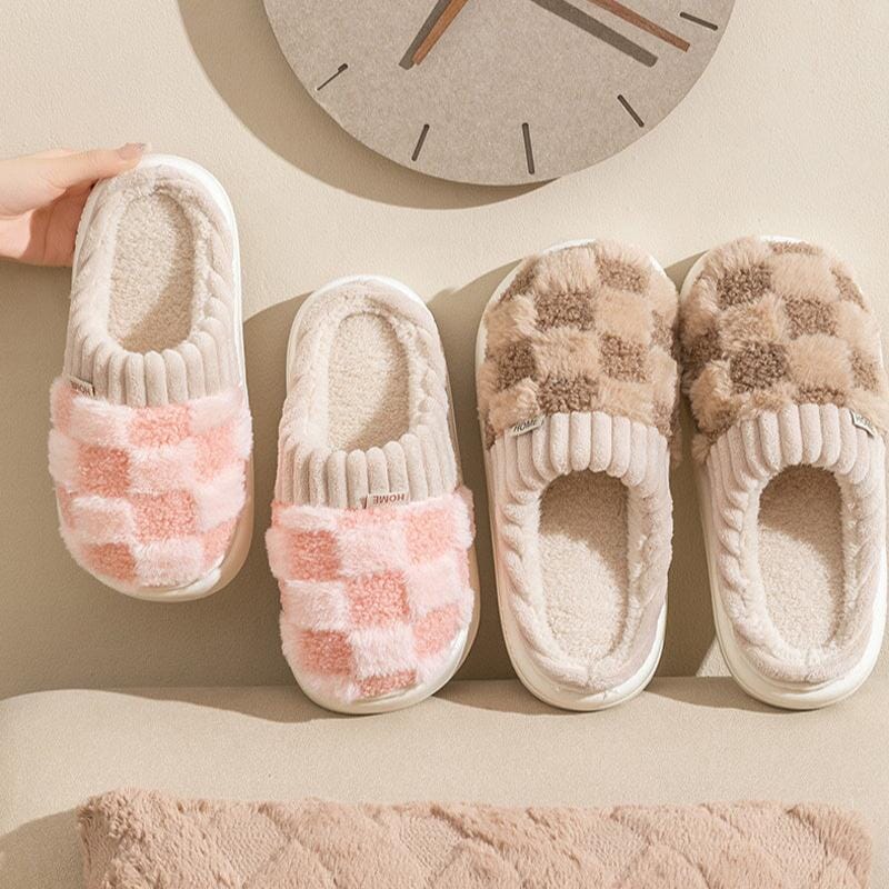 Cozy Cashmere Slippers with Slip-Resistant Sole