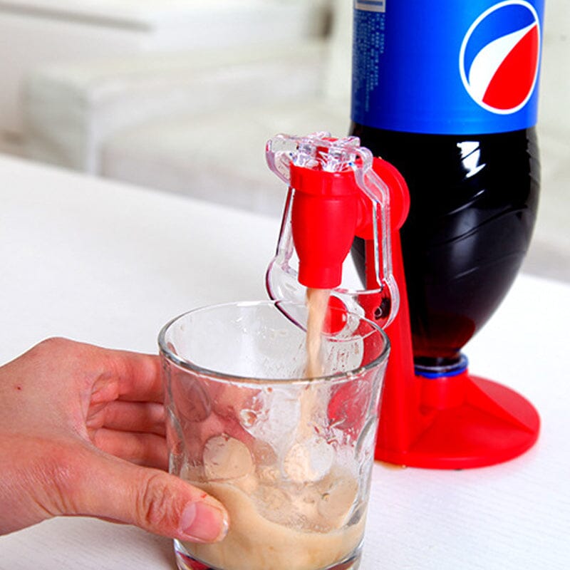 Hand Pressure Carbonated Beverage Dispenser