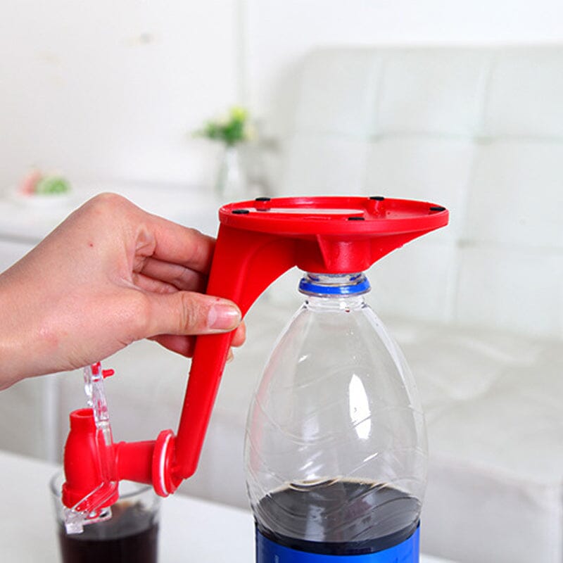 Hand Pressure Carbonated Beverage Dispenser