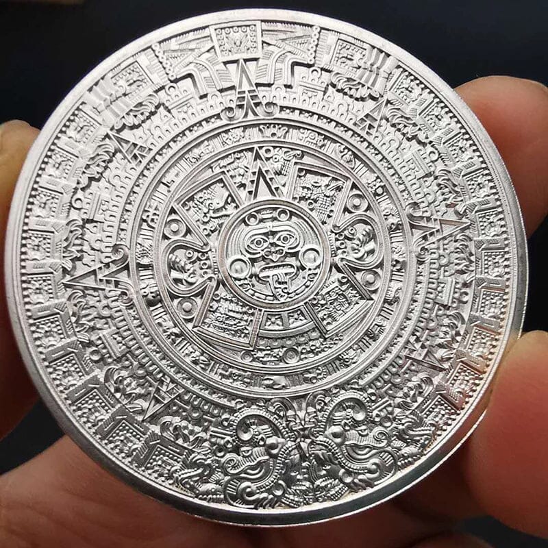 Mexican Coin - Aztec Calendar Stone, Eagle Warrior Emperor of Tenochtitlan New
