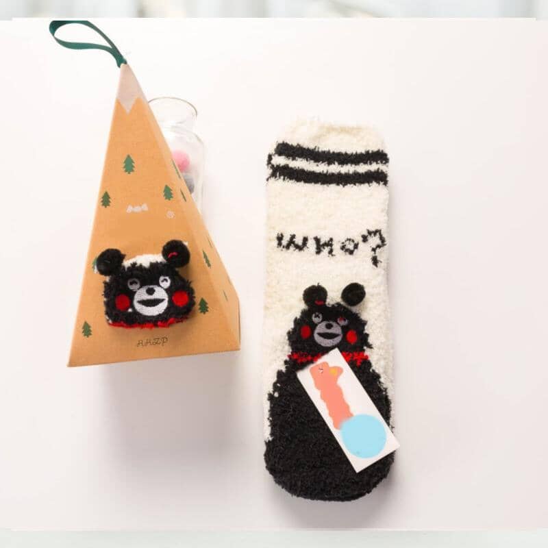 4 Pairs Christmas-themed Coral Fleece Soft Warm Socks