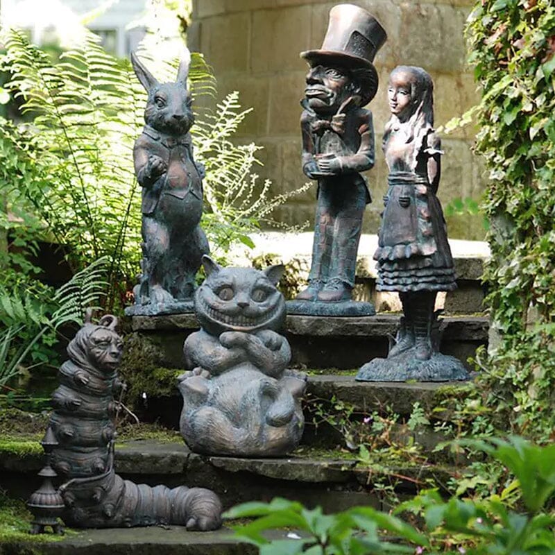 Wonderland Ornament Set Garden/Home Decor