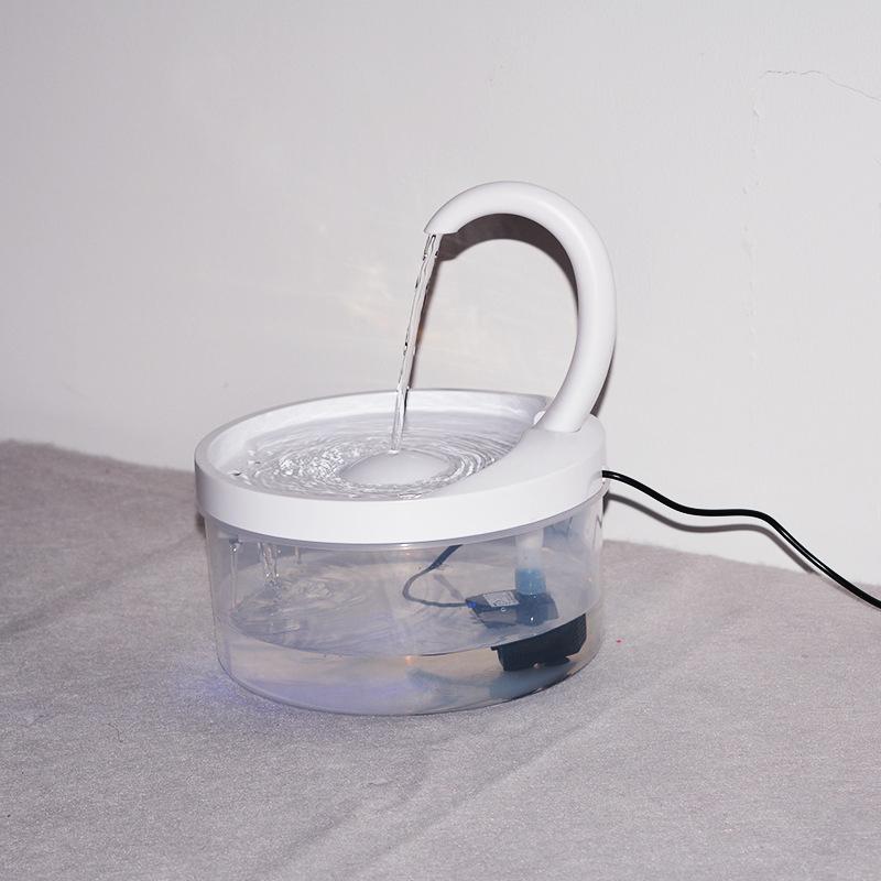 Cat automatic drinking bowl