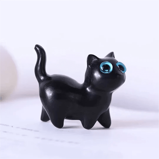 Handmade Wood Carved Cats Decoration