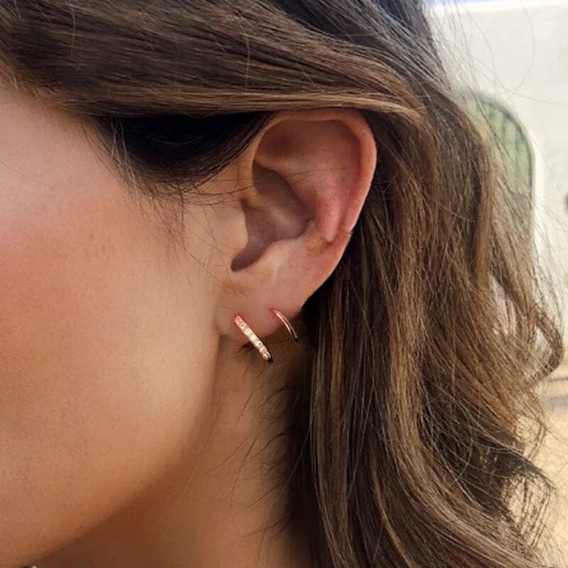 Minimalist Double Twist Earring