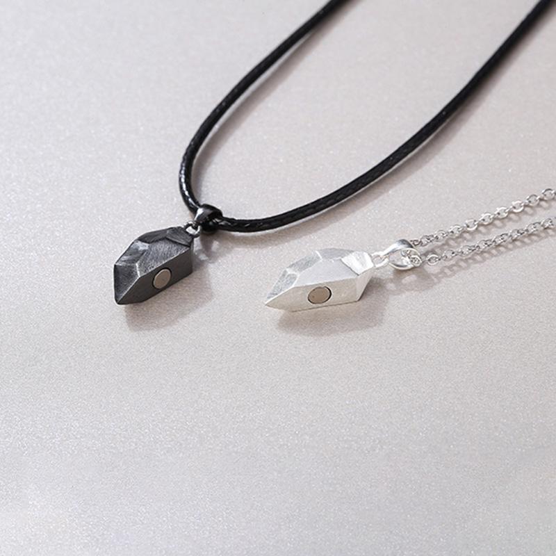 Comfybear™Couple Heart Stitching Necklace