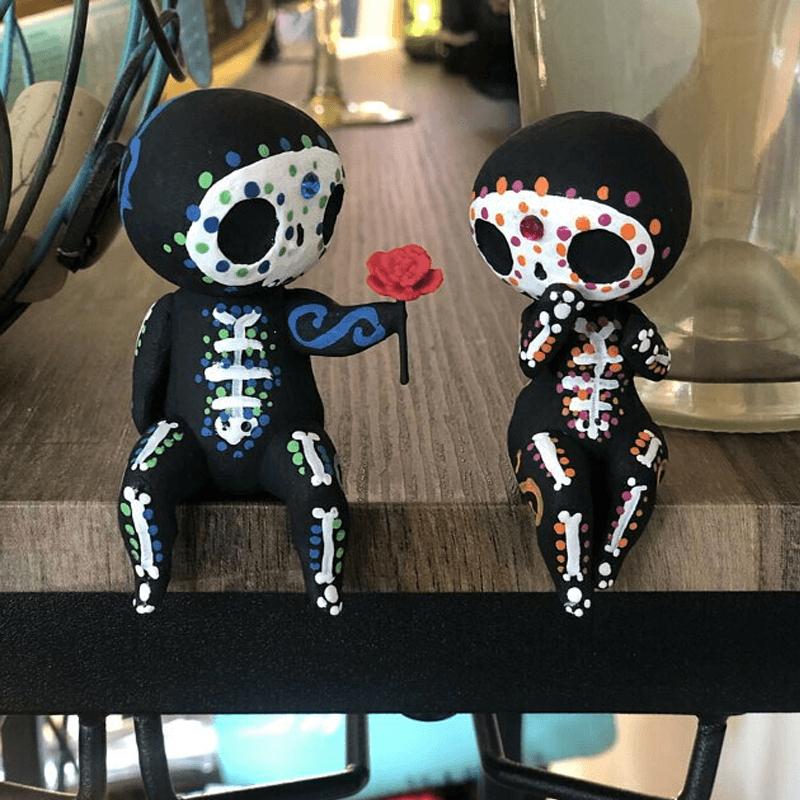 Sugar Skull Couple Figurine