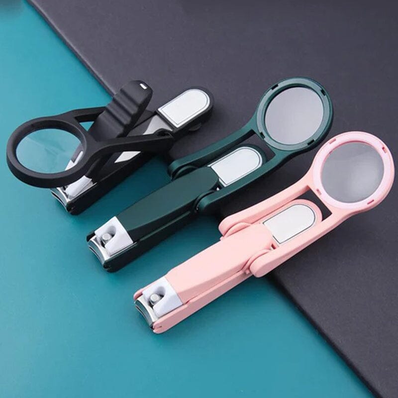 Portable Nail Scissors With Magnifying Glass