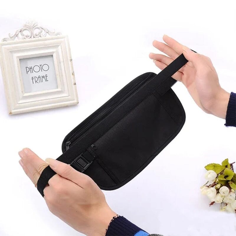 Sport Waist Pack Adjustable with Zipped Pockets