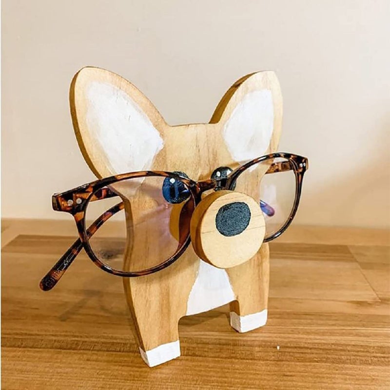 Animal-shaped mounts for glasses